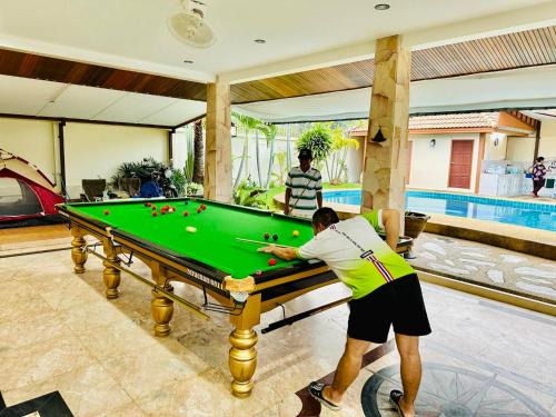 Bang Sare Villa | บ้านเพื่อน 44 พลูวิวล่า