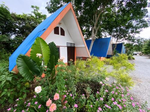 Loei Province Ski Chalet | บ้านไออรุณในฝัน ที่พักเมืองเลย วิวเขา