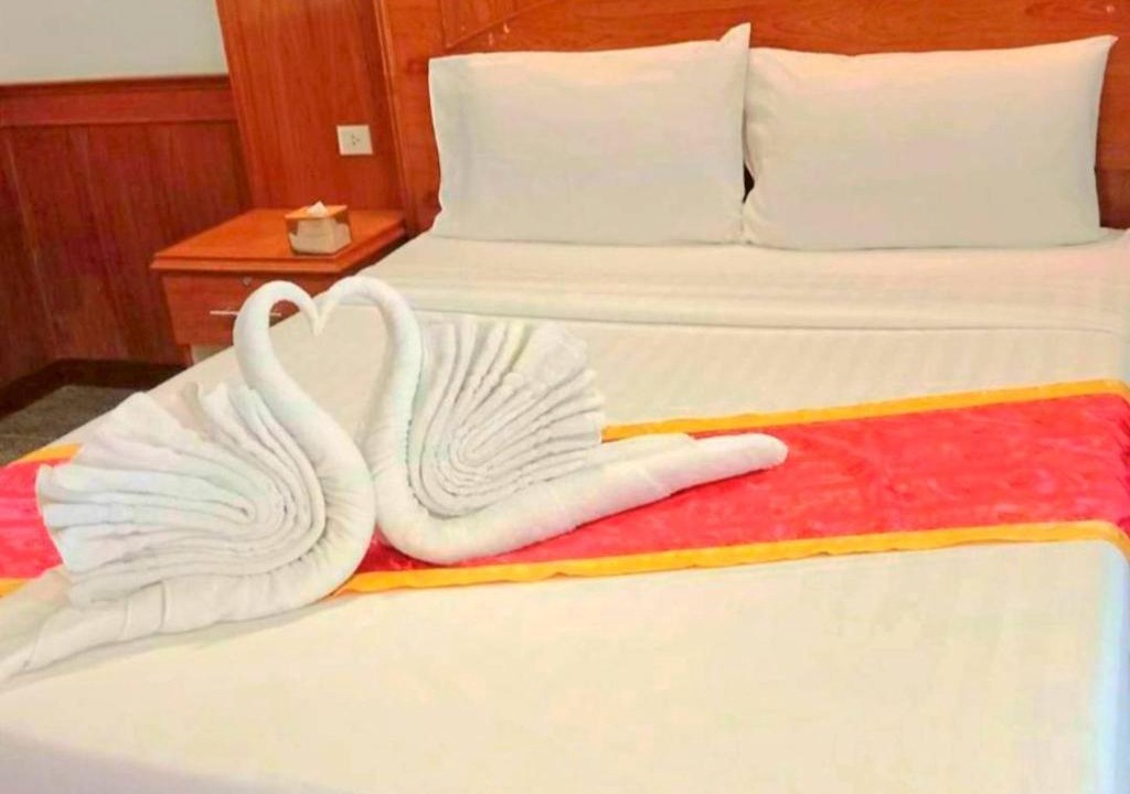 Prasat Hotel | ปราสาทรีสอร์ท