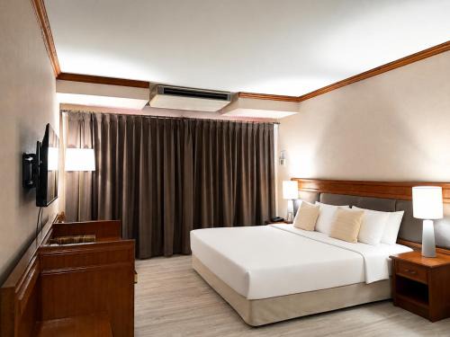 Nai Mueang Hotel | มักนอน โฮเทล อุบล