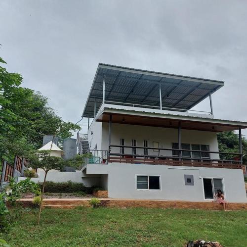 Suan Phueng House | สมบัติเจริญโฮมสเตย์