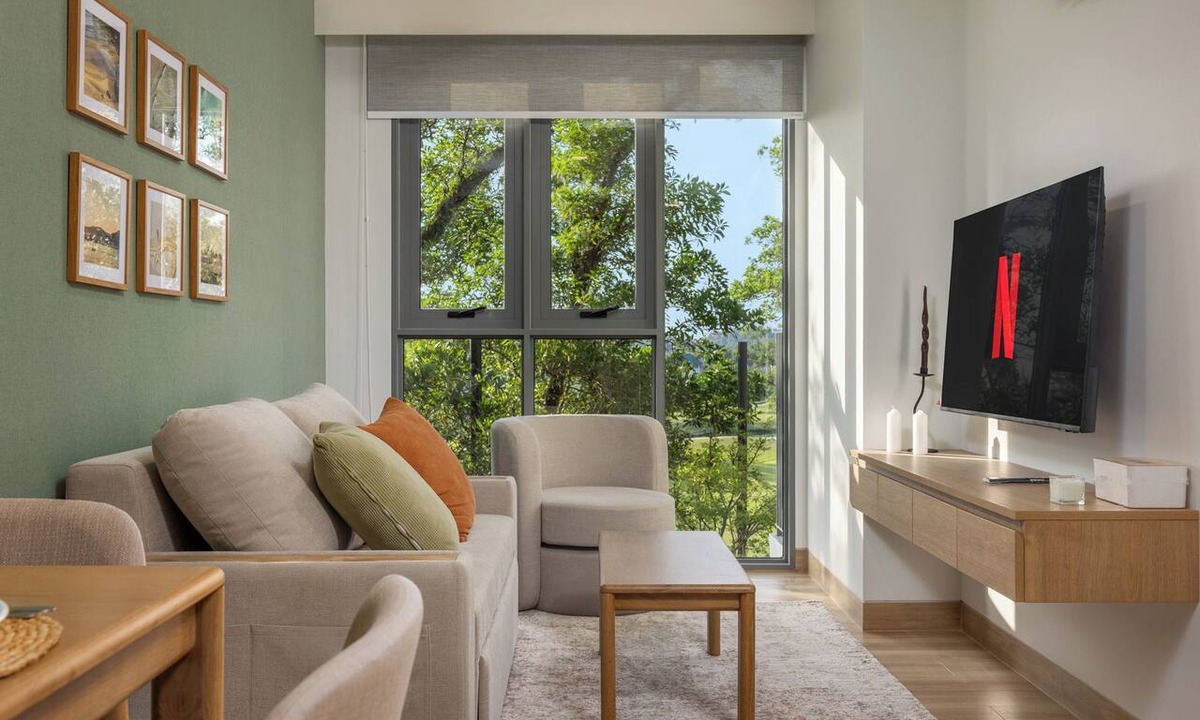Bang Tao Apartment | 1BR apartment, golf access, Laguna Area, Skypark