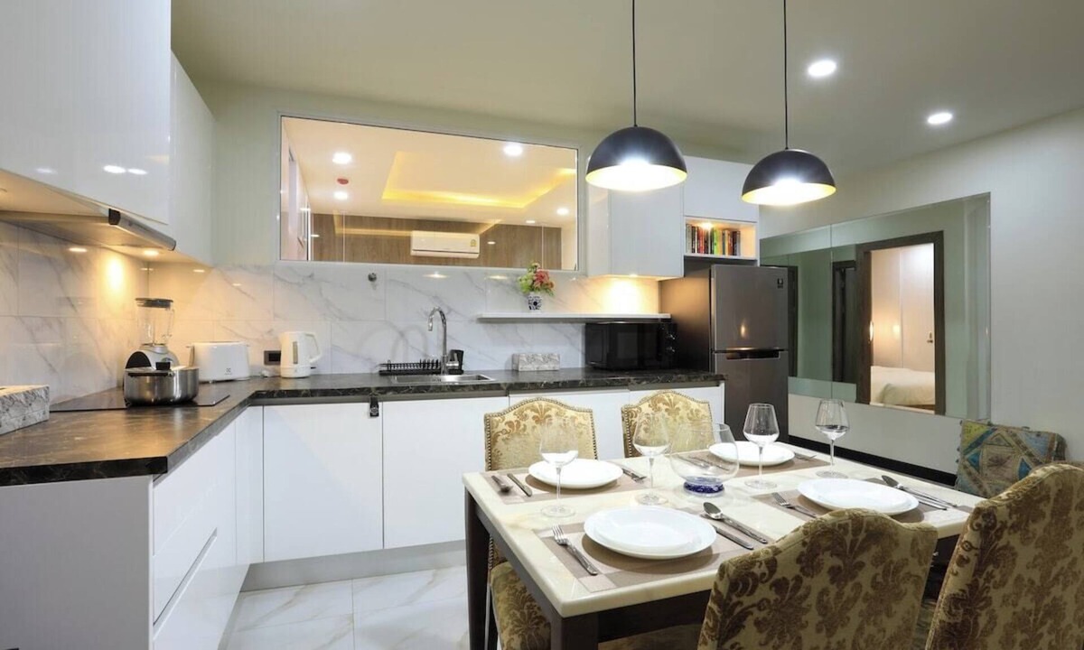 Rawai Apartment | 2 bdr Apartment with bath NaiHarn Beach