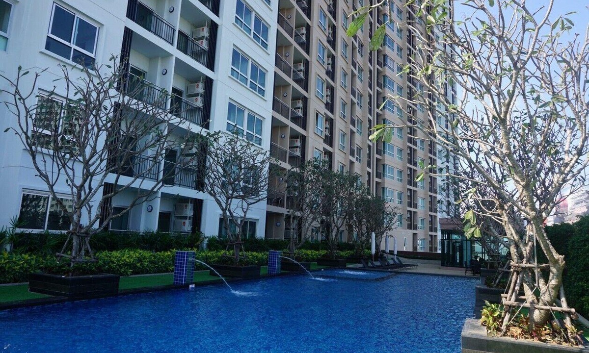 Wat Ket Condo | #2 Exclusive Studio Chiang Mai Pool Sauna View 2