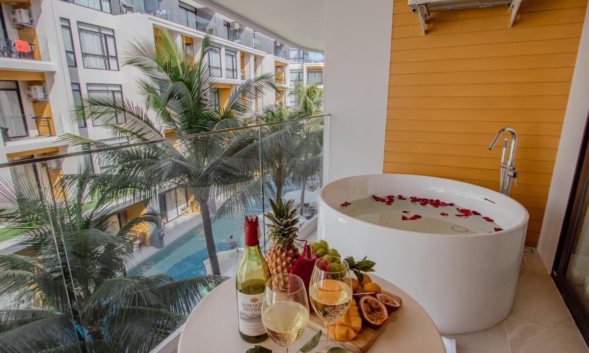 Sa Khu Condo | 2314 1BR Sea Heaven with Jacuzzi