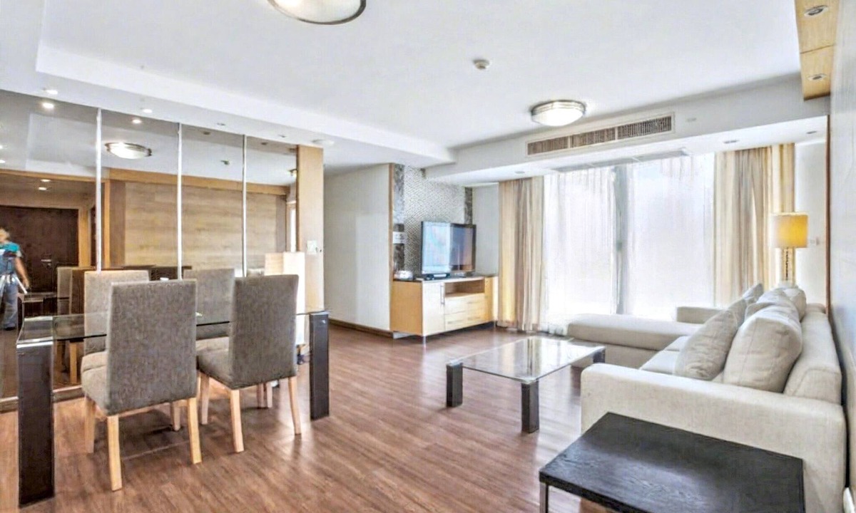 Khlong Toei Nuea Condo | 3A - Short-Term Rental Allowed - Downtown Bkk Serviced Apartment