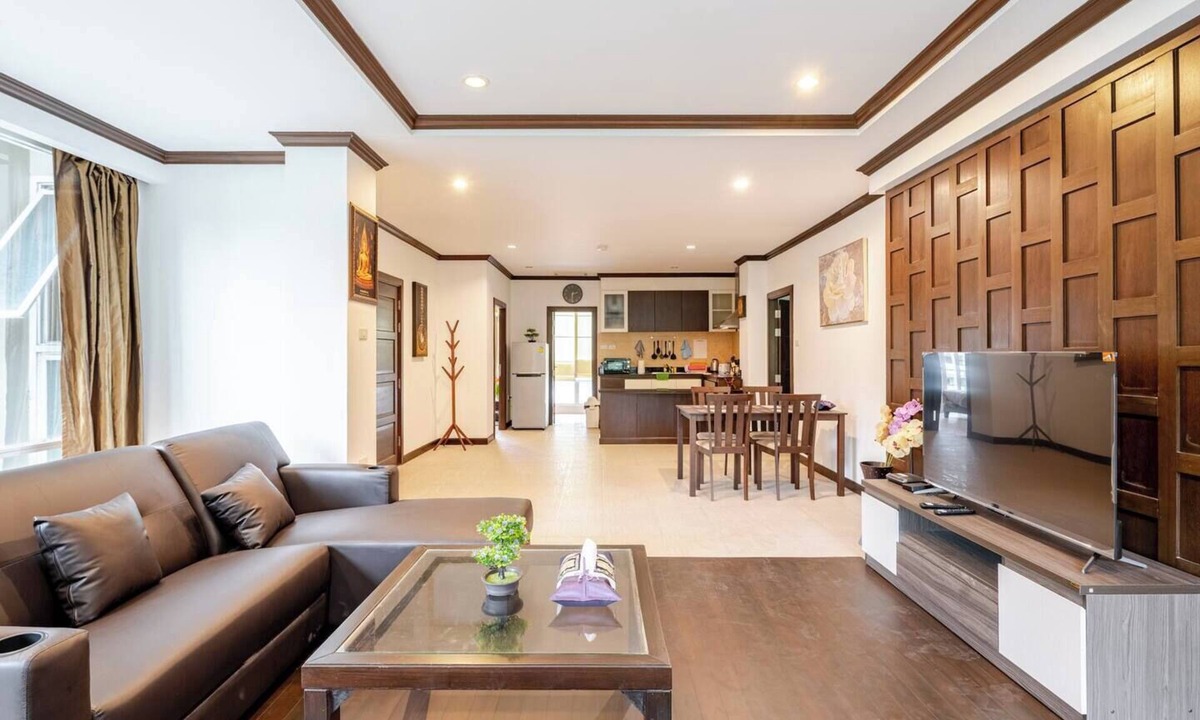 Karon Condo | 4.13 Karon View 2 Bed, 5 Minutes walk Karon Beach