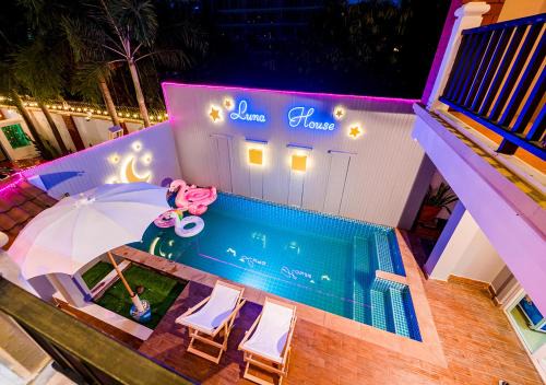 Pratumnak Hill House | 4 Bedroom Town Villa With Private Pool