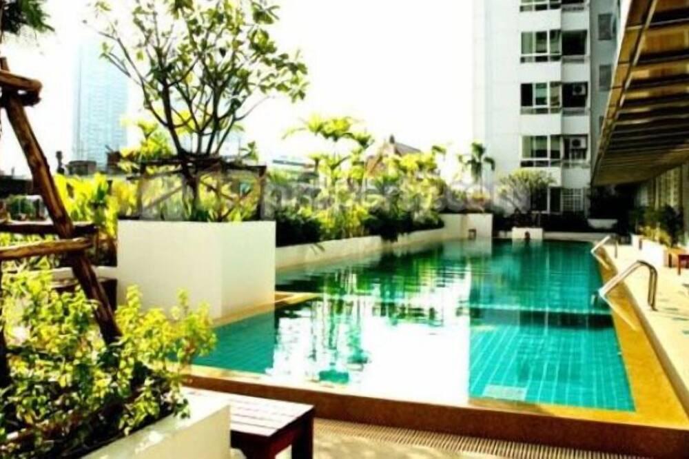 Yan Nawa Apartment | 42 sqm with pool, near BTS & RIVER