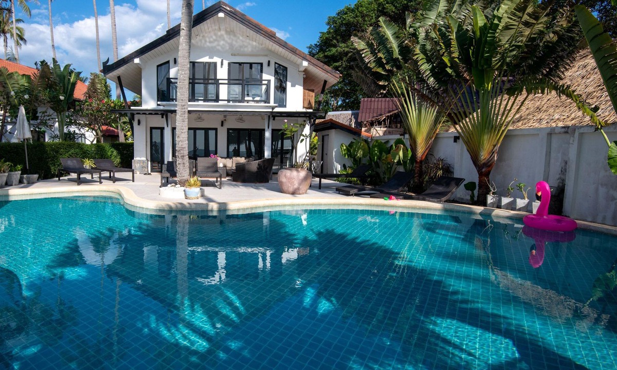 Ko Lanta Villa | Amazing Beachfront Pool Villa