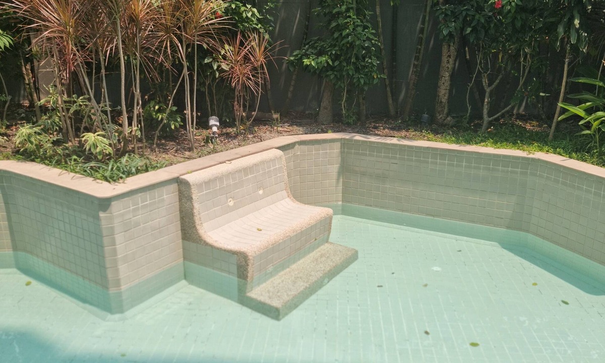 Pratumnak Hill Apartment | Amazon Residence Pool Exit 1Bedroom