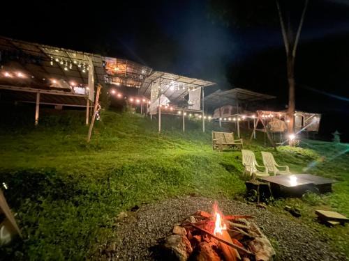Khlong Sok Resort | Amornkeeree Khao Sok Camping