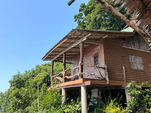 Nuea Khlong Resort | Ao Siri Beach Bungalow