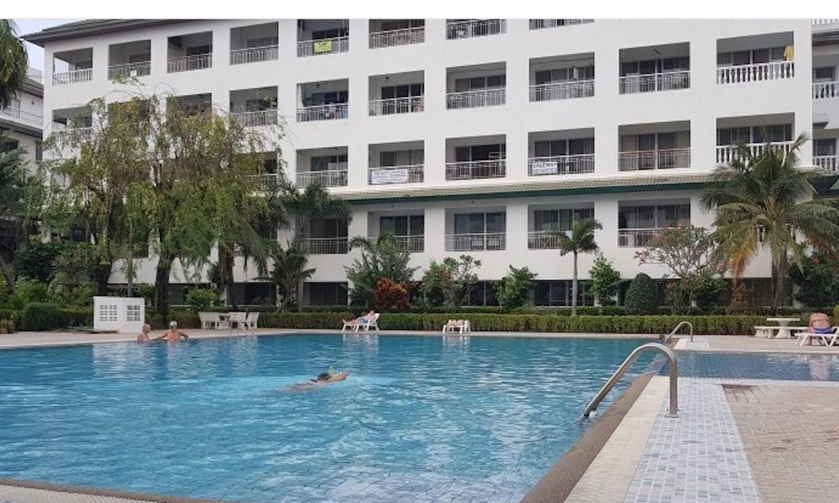 Central Pattaya Condo | Baan Suan Lalana Floor 1 Room 110