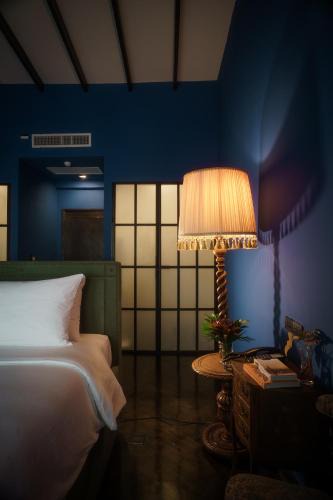 Wat Bowon Niwet Hotel | Baan Tuk Din Hotel