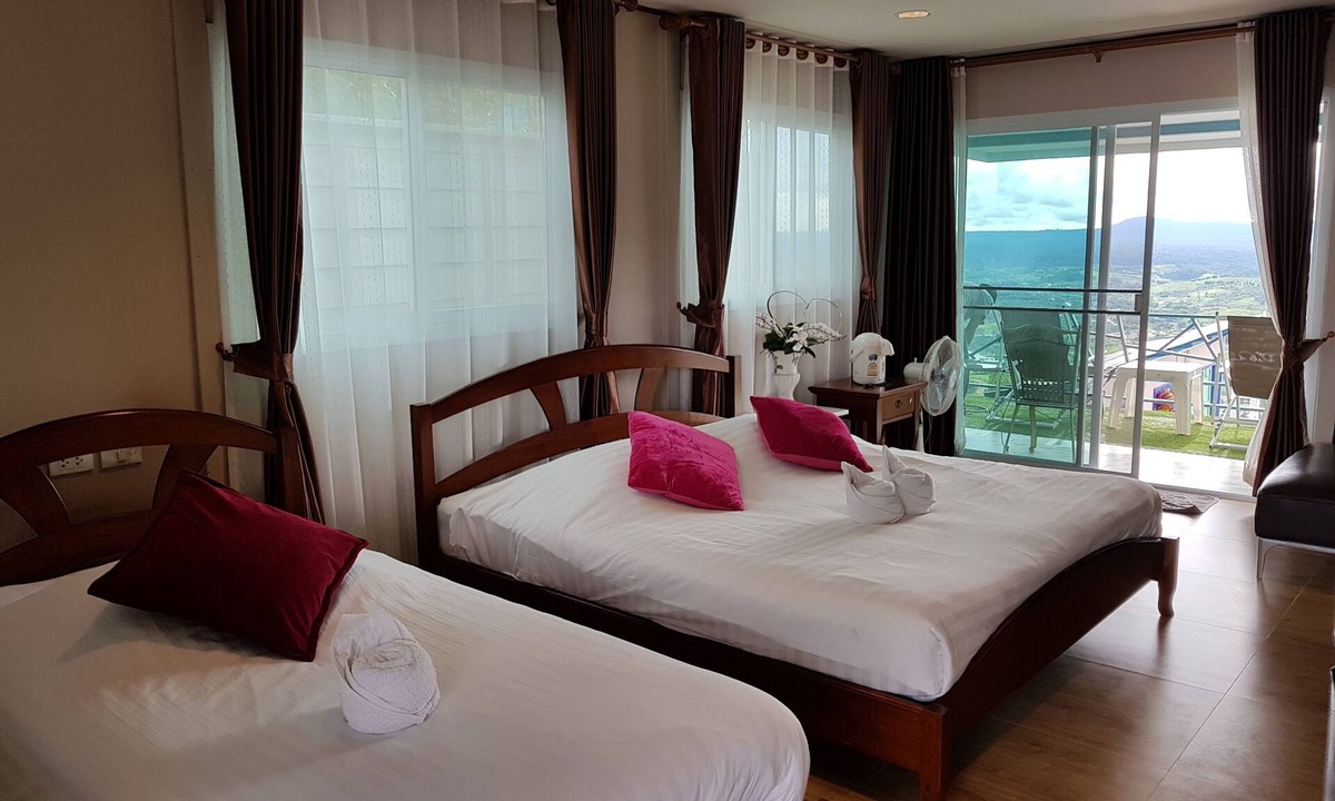 Khao Kho Hotel | Baanmorkburi Resort