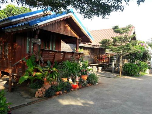 Nong Nam Daeng Resort | Ban Mai Suay Resort Pak Chong
