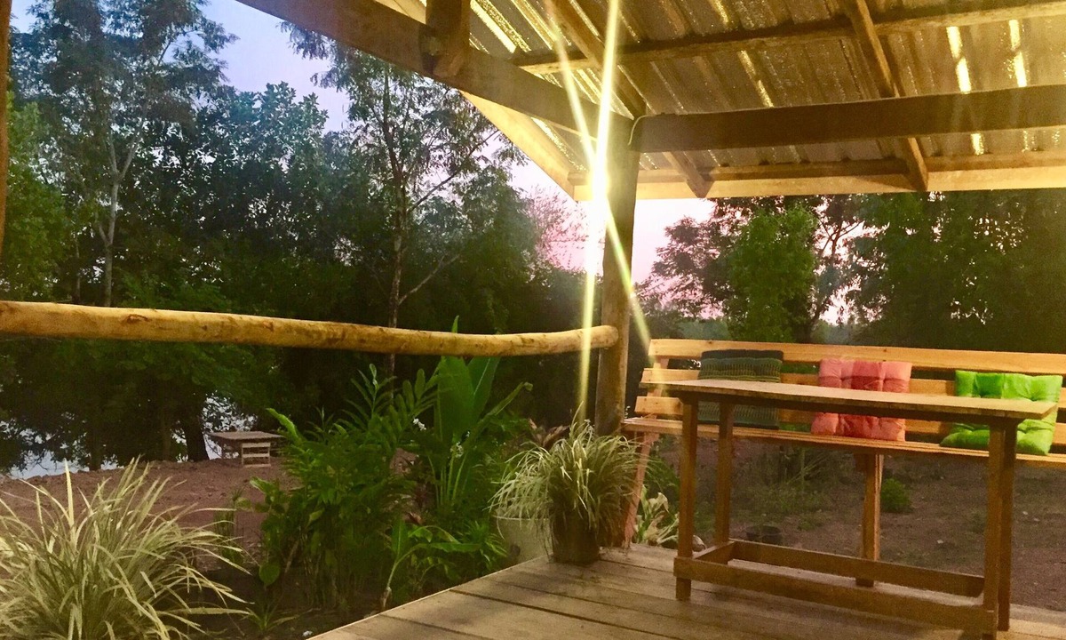 Nakhon Phanom House | Ban Rim Nam (house by the lake)