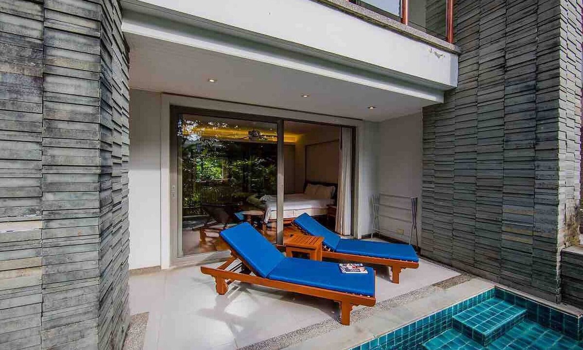 Sa Khu Apartment | Beachfront 3br Luxe plunge Pool On Naithon Beach