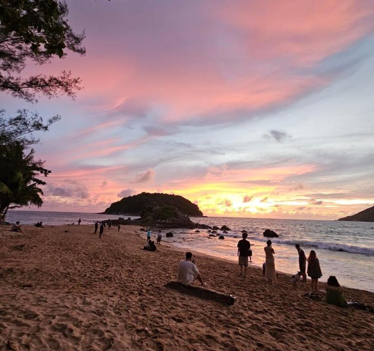 Rawai House | Beachfront bungalow south of Phuket