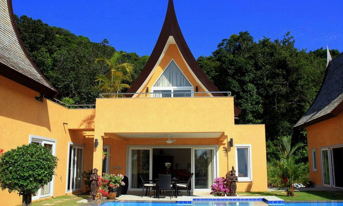 Rayong House | Beachfront Villa Surine, Koh Samed