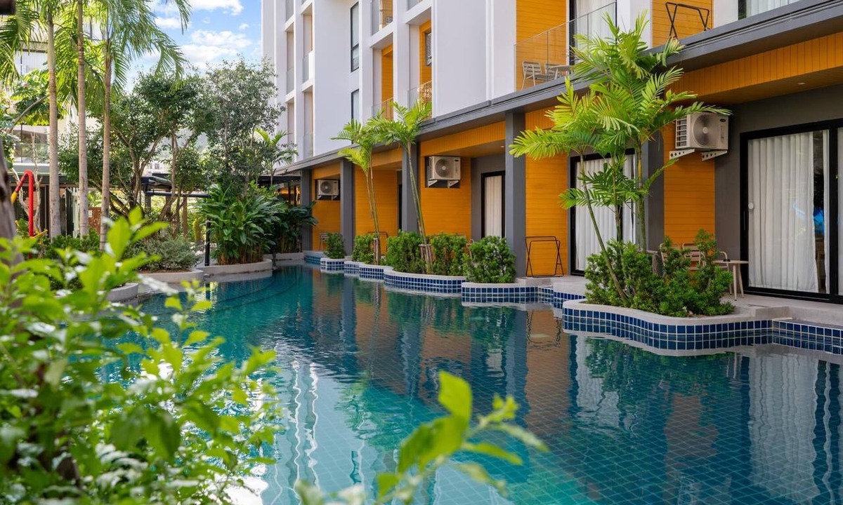 Sa Khu Condo | Beachside Studio at Sea Heaven Naiton Beach