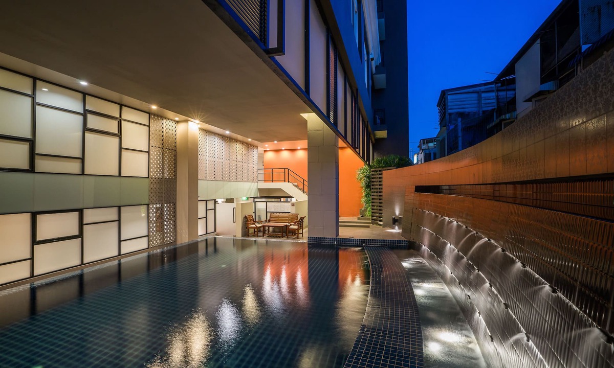 Bang Phlat Hotel | Beyond Suite Hotel