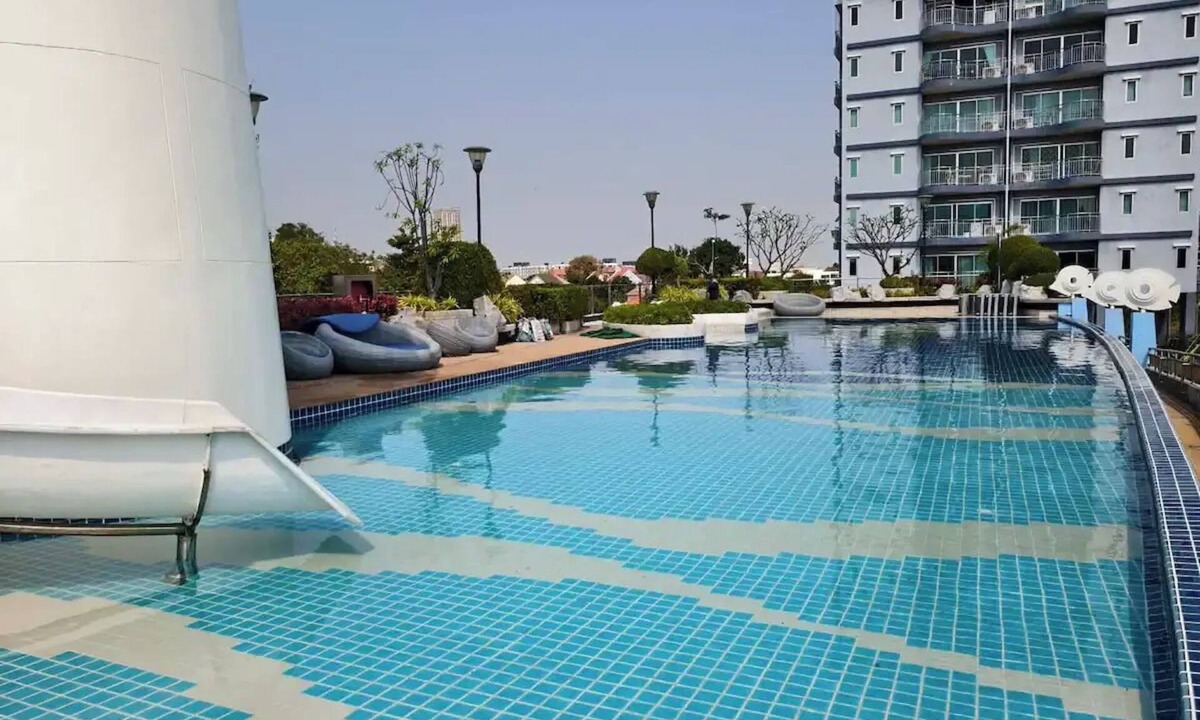 North Pattaya Apartment | Big studio 5mins to fruit market high floor Supala