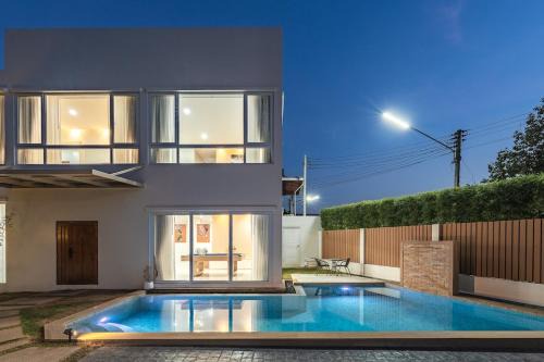 Si Sunthon House | Blue Tree Paradise 3BR Villa Private Pool V169