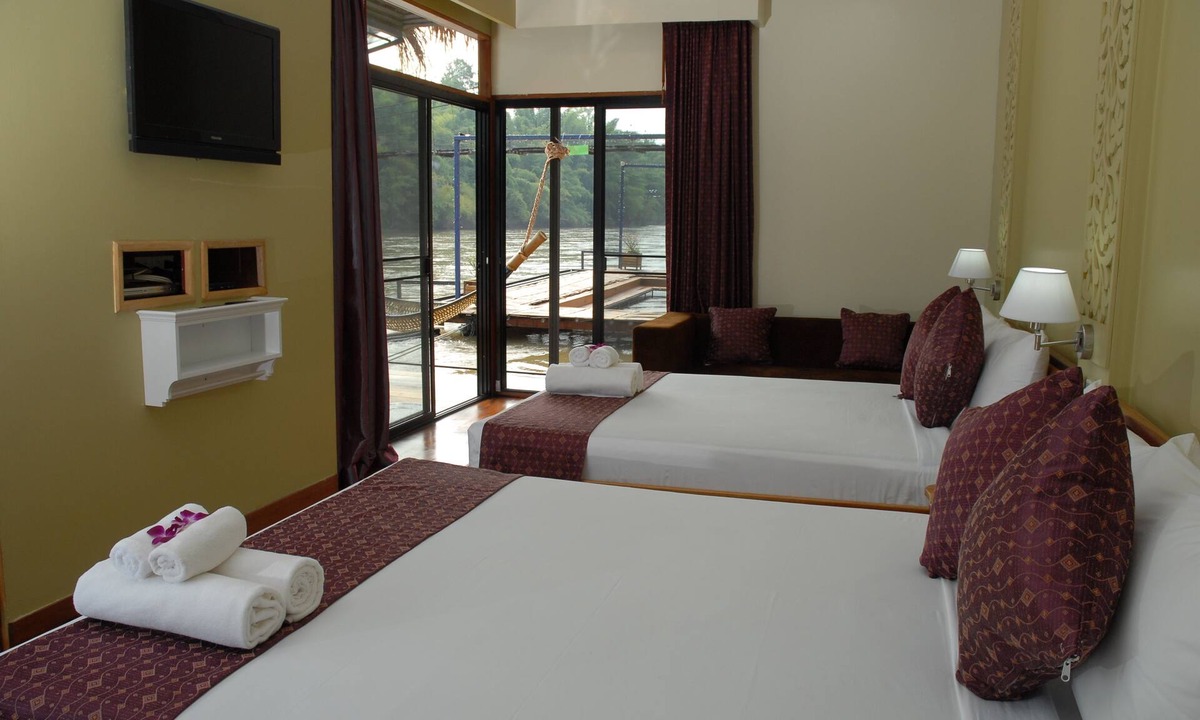 Tha Sao Hotel | Boutique Raft Resort