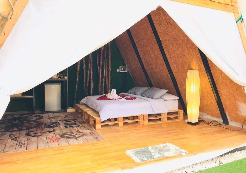 Phanom Other | Bridge Hill Cafe Glamping