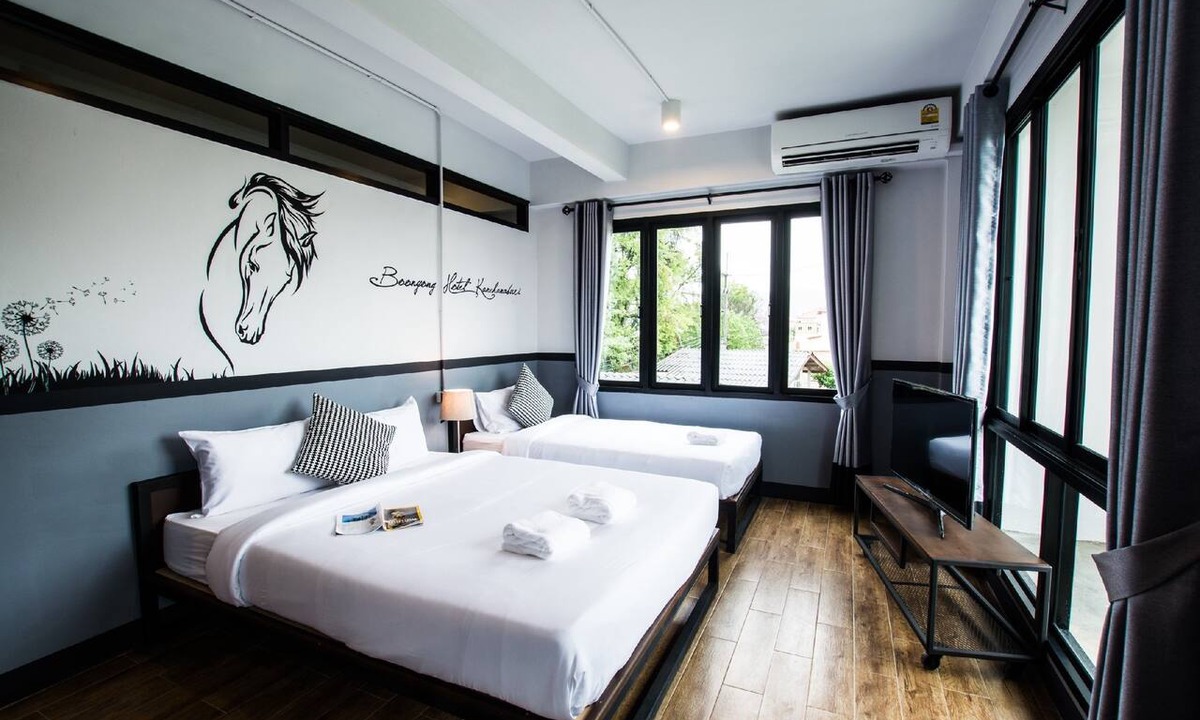 Ban Tai Hotel | BY Hotel Kanchanaburi