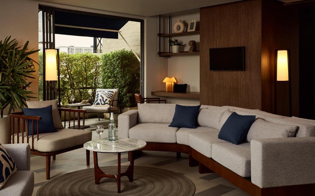 Arun Amarin Hotel | Casa 17 Hotel Bangkok