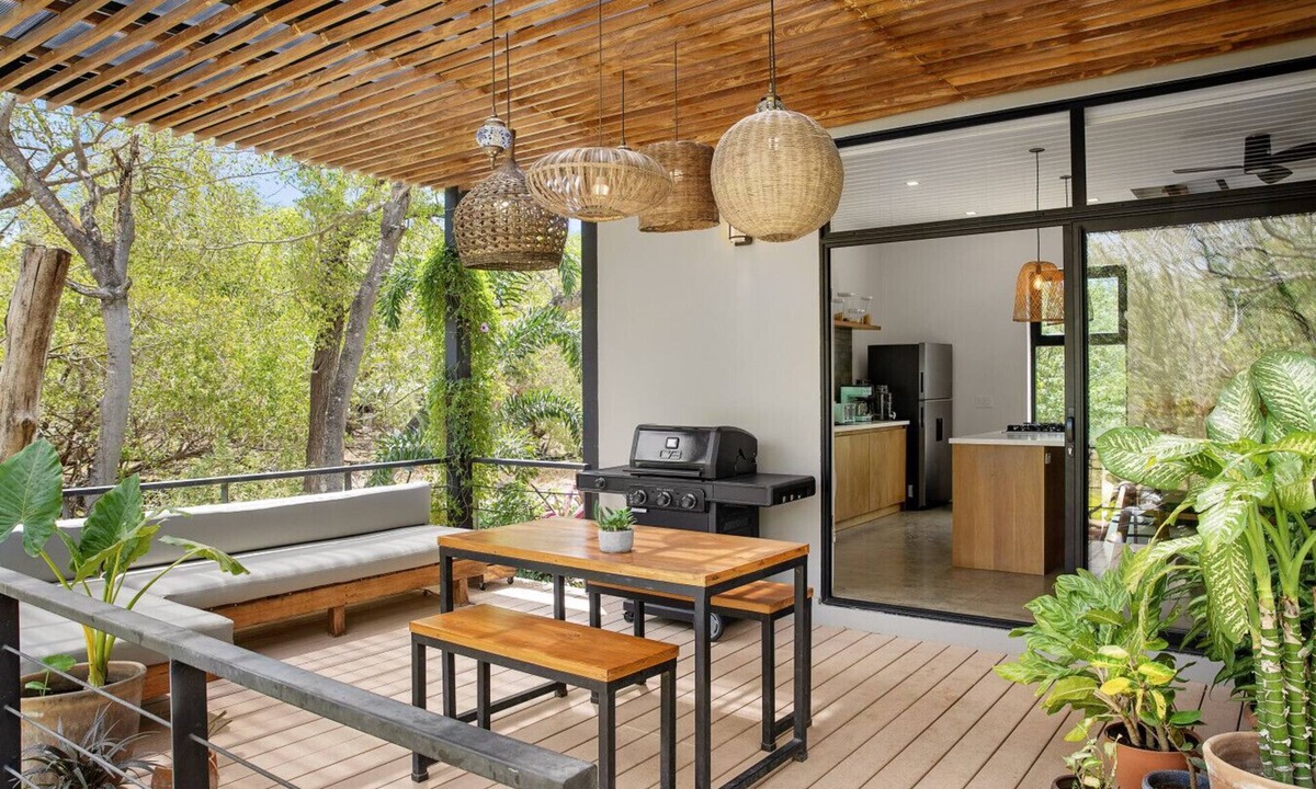Rio Blanco House | Casa Rocas Surf House 50m to the Beach!
