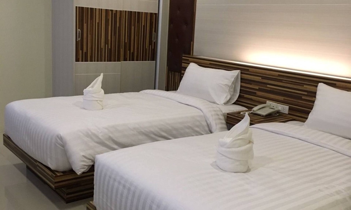Ubon Ratchathani Hotel | Chansuda Lake View Hotel