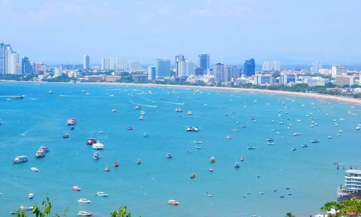 Central Pattaya Apartment | Charming 1-bedroom apartment in terrific Muang Pattaya with fitness room, WiFi