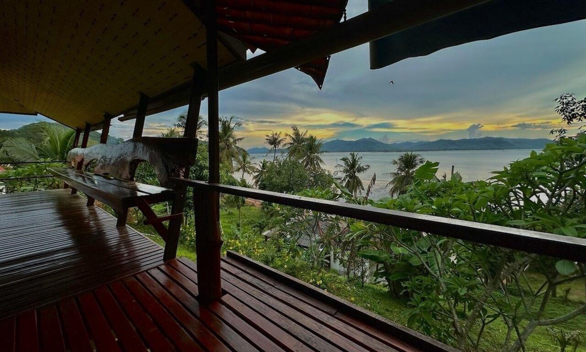 Ko Yao House | Chun Chom - Baan Lom Suay