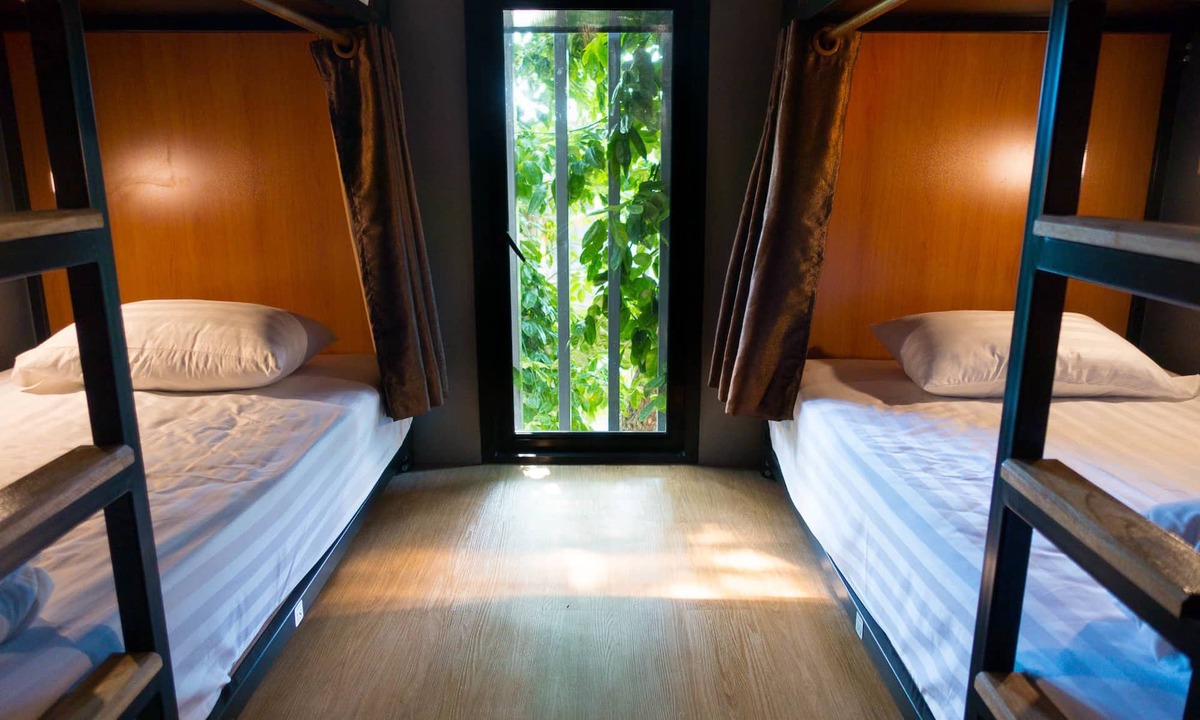 Phra Nakhon Hostel | Comfy Bed Hostel - Adults Only