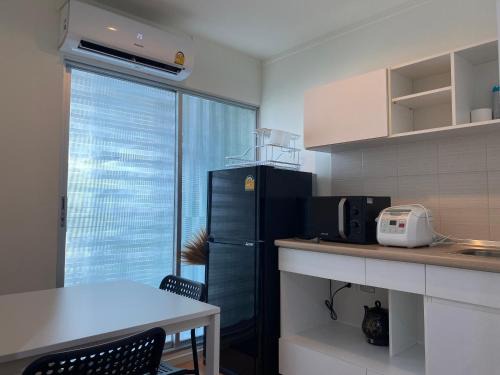 Bang Kra So Apartment | Condo in front MRT Bang Krasor, Nonthaburi, Free Wi-Fi