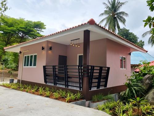 Maret Apartment | Cozy Bungalow 5 min from the beach 3-12