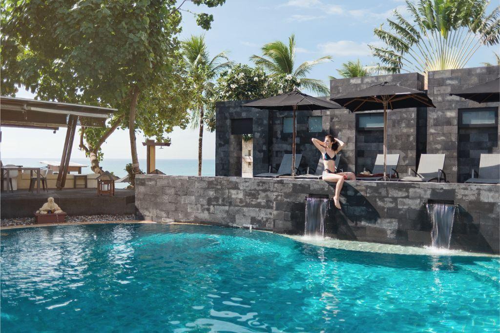 Lamai City Center Resort | Deluxe Balcony Suite 11