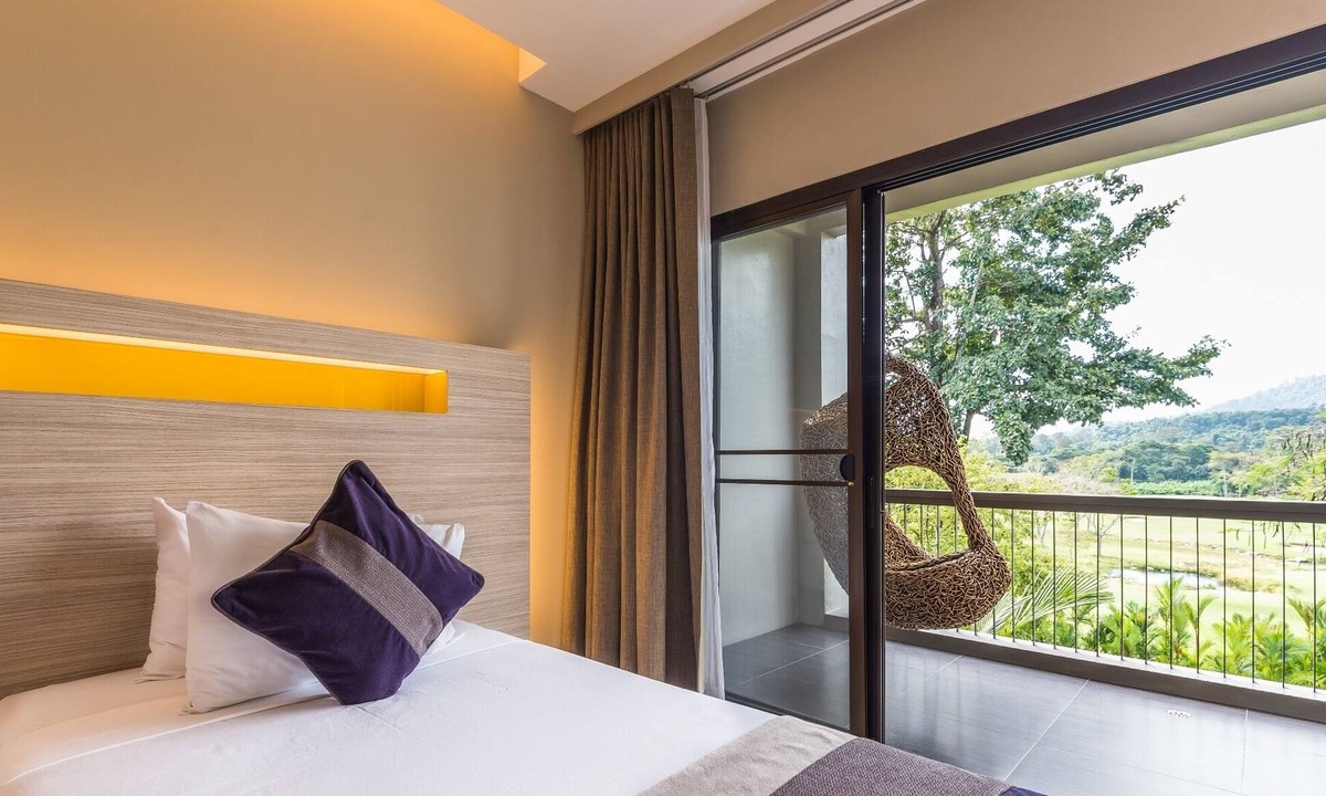 Thap Sai Resort | Deluxe Mountain View Room