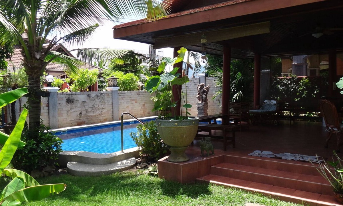 North Pattaya House | Detached holiday home in the garden