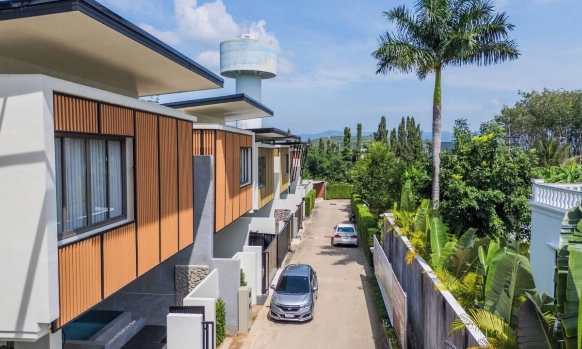 Cherngtalay Villa | Diamond Villa: Modern 3-Bedroom Tropical Escape with Private Pool & Forest Views