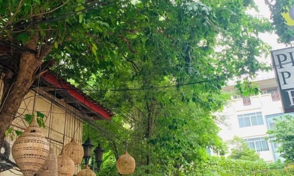 Chana Songkhram Hostel | Easy Sunday Khaosan Bangkok