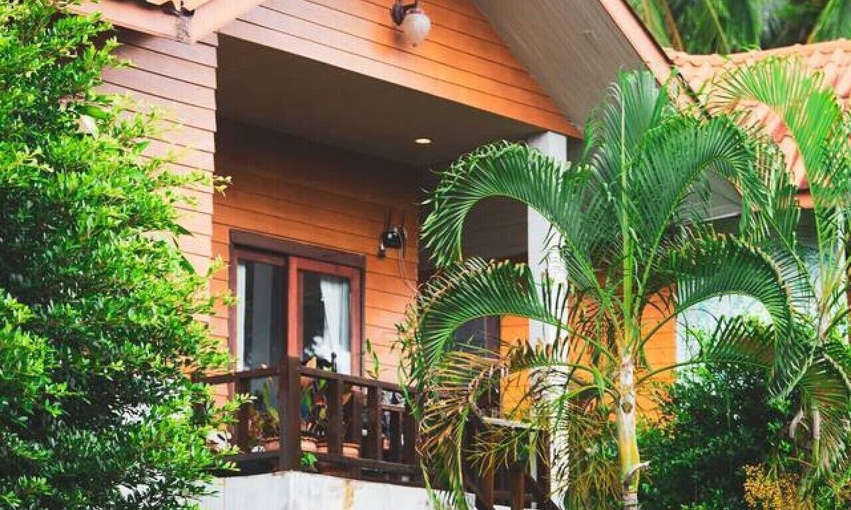 Thong Sala House | Entire Private House 2BR - Heart of Thong Sala
