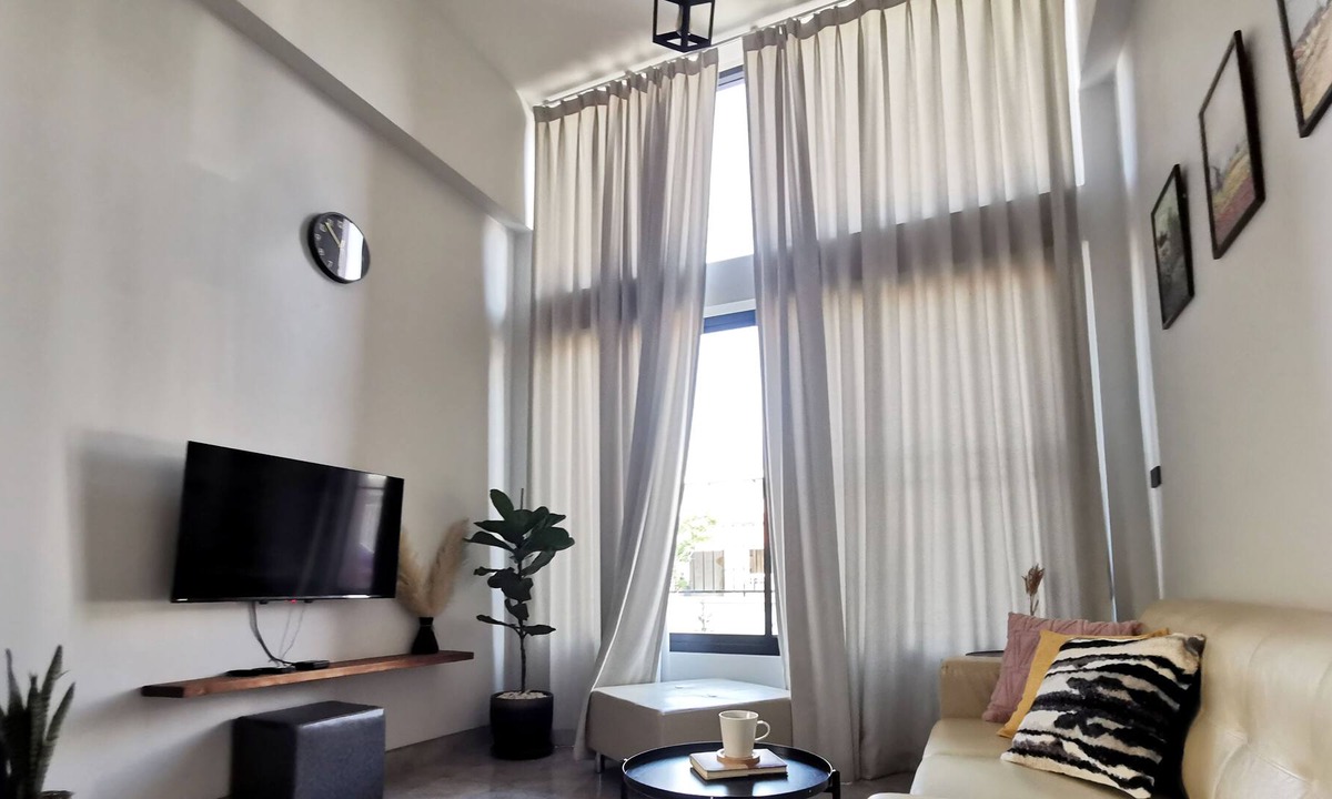 Ban Tai House | EntireHome 180m2 10 mins to RiverKwaeBridge Old City