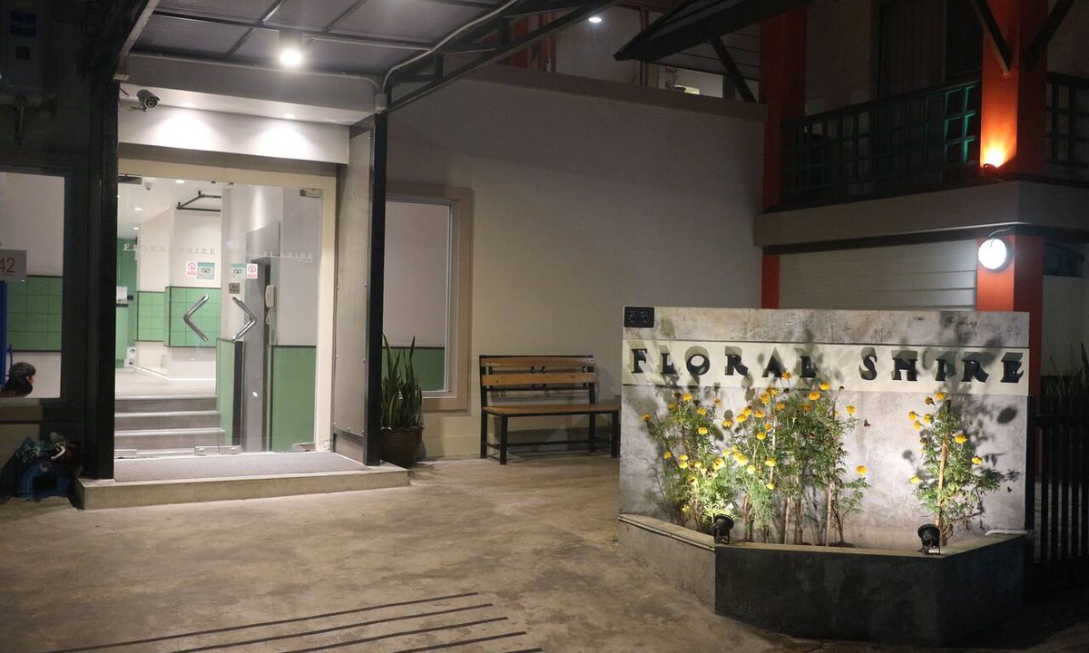 Lat Krabang Hotel | Floral Shire Resort