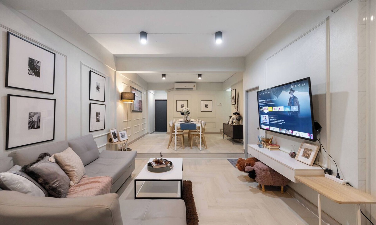Chom Phon Villa | FunnD Mrt lat phrao 5Beds NetflixYouTube