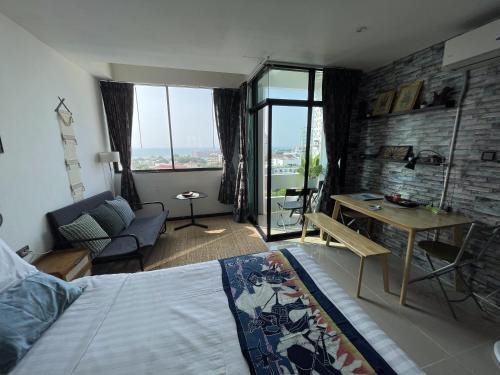 Jomtien Apartment | Furnished Studio Near Pattaya Beach - Your Home Away From Home